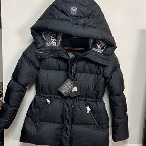 Brand New Tag Mackage Freya woman’s hoodie winter jacket Medium